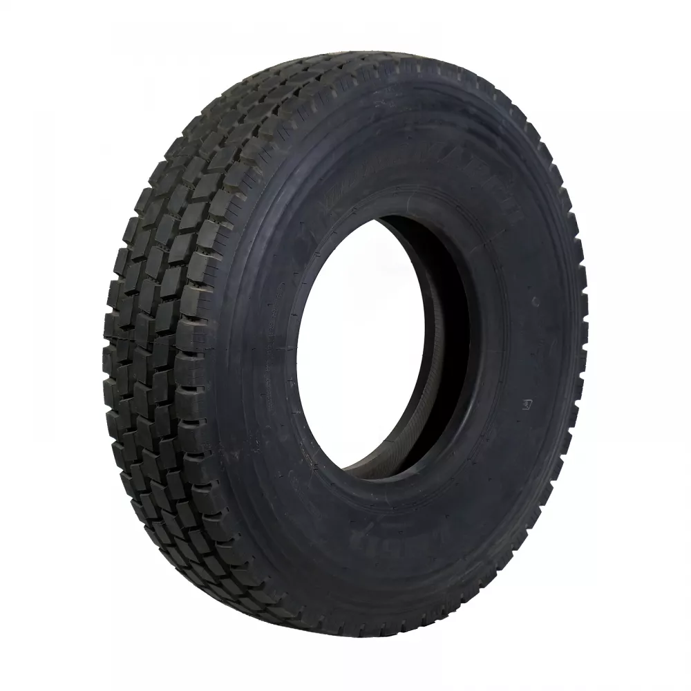  Грузовая шина Blackhawk BAR26 235/75 R17,5 143/141J, Рулевая ось  в Краснокамске