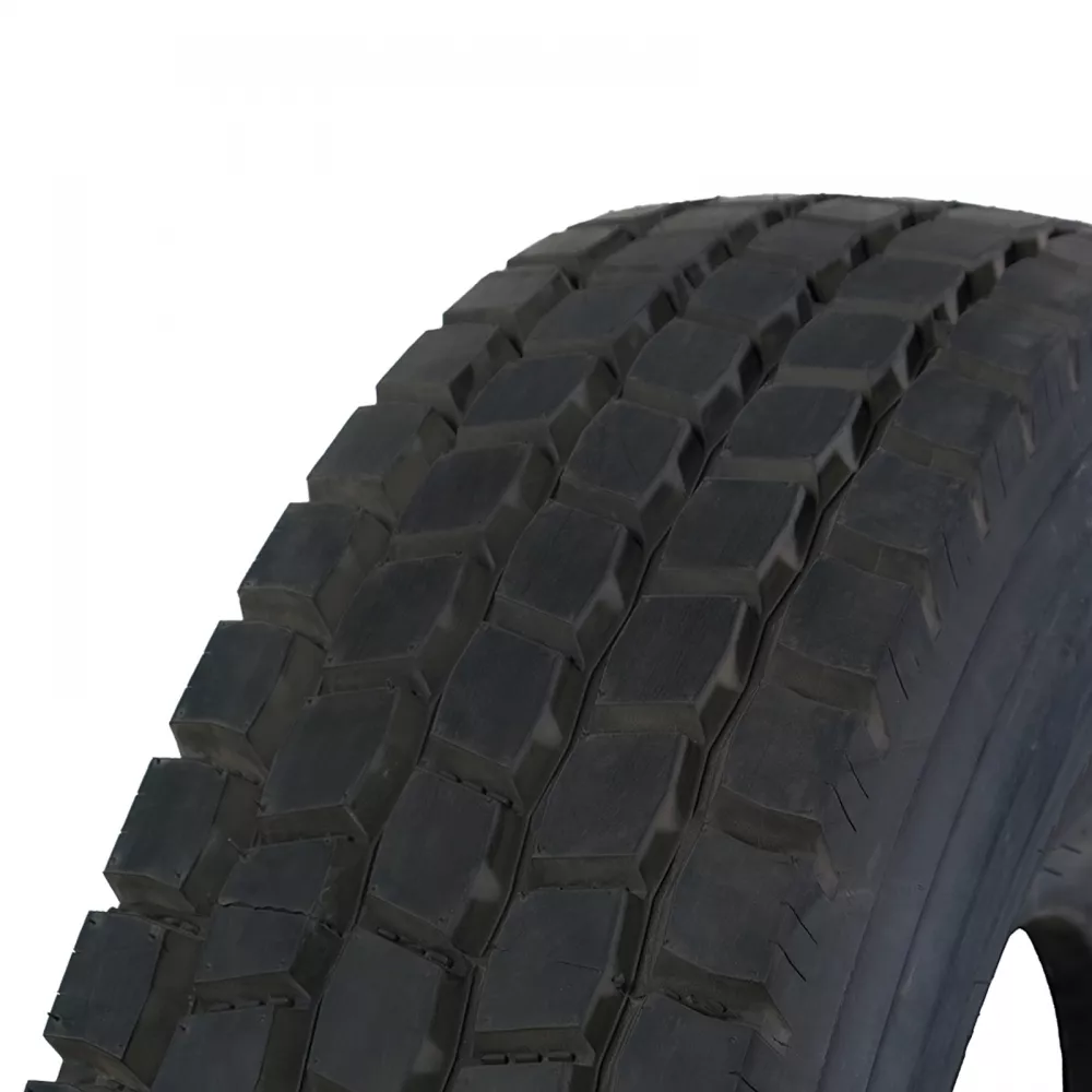  Грузовая шина Blackhawk BAR26 235/75 R17,5 143/141J, Рулевая ось  в Краснокамске