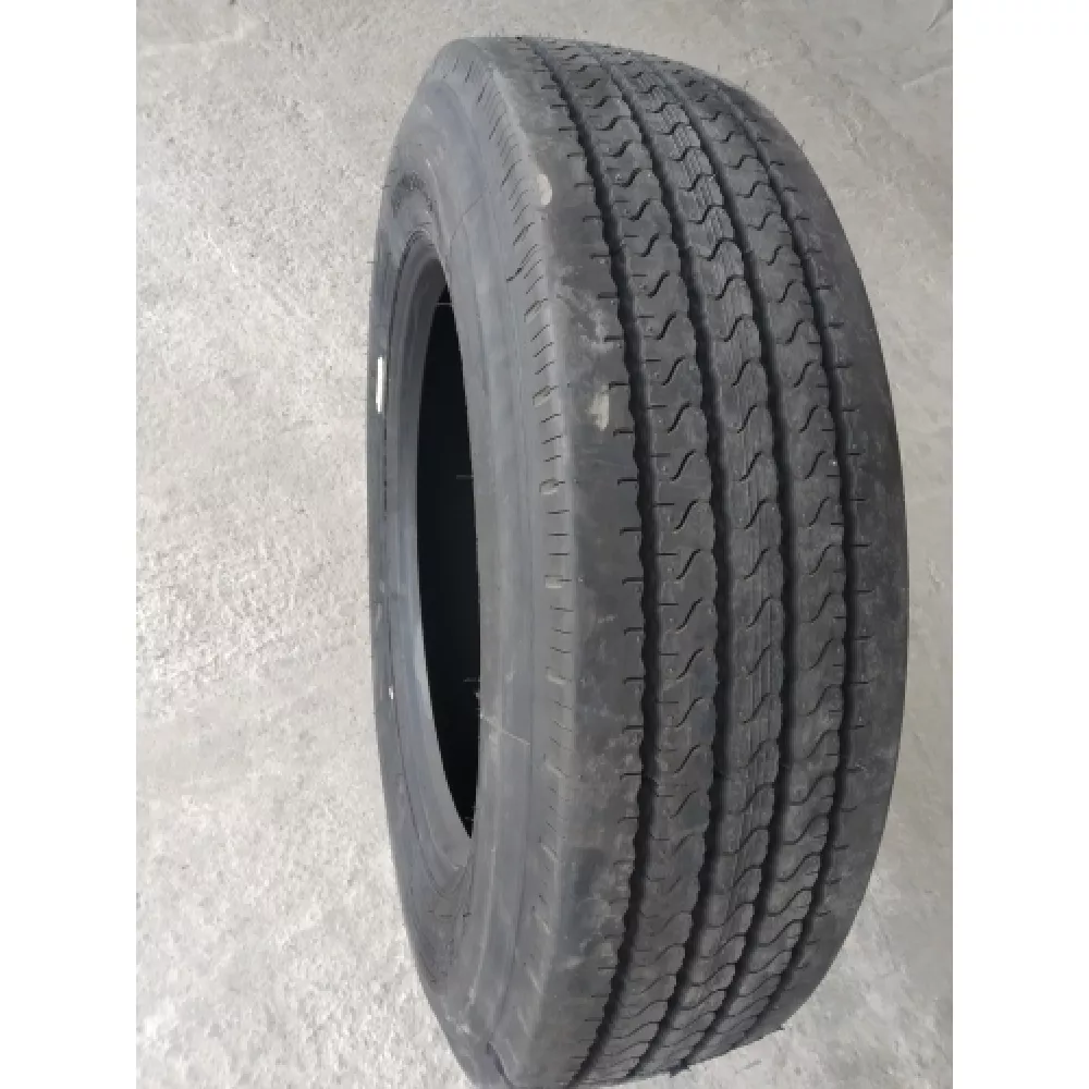 Грузовая шина 255/70 R22,5 Long March LM-120 16PR в Краснокамске